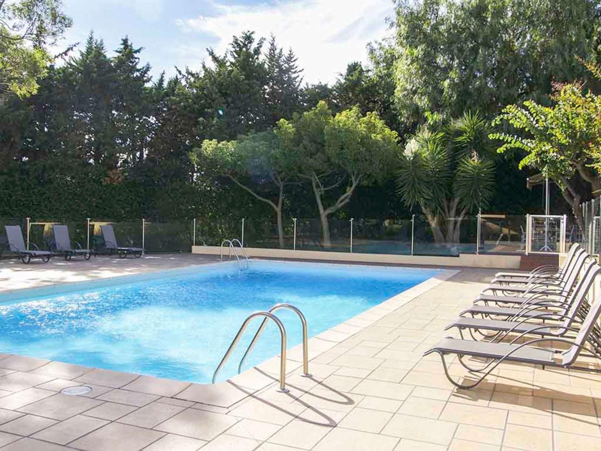 Ibis Styles Toulon La Seyne Sur Mer Exterior foto