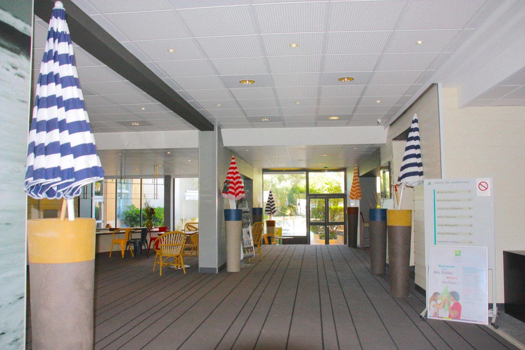 Ibis Styles Toulon La Seyne Sur Mer Exterior foto